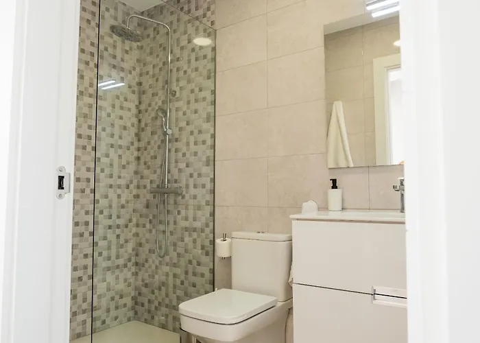 Home2book Coastal Calm Eras Patio Rooftop Alpesi faház *