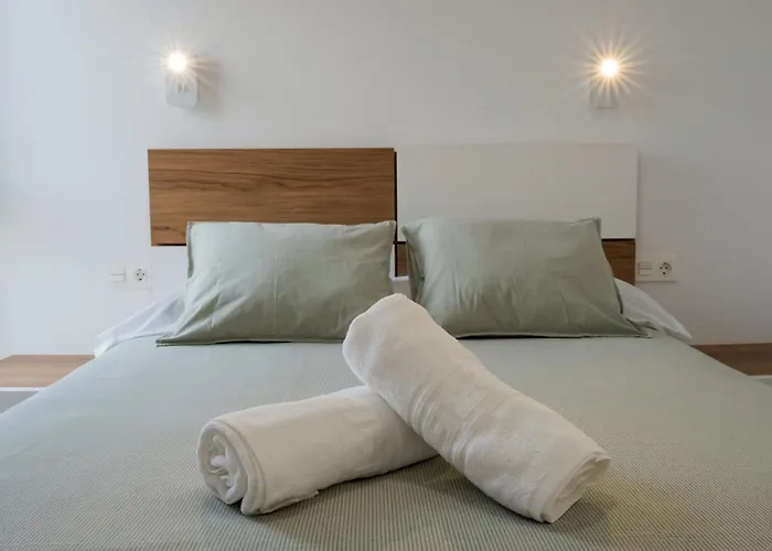 Home2book Coastal Calm Eras Patio Rooftop Alpstuga