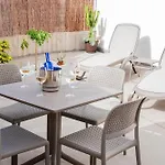 Home2book Coastal Calm Eras Patio Rooftop شاليه *