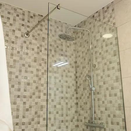 Home2book Coastal Calm Eras Patio Rooftop *