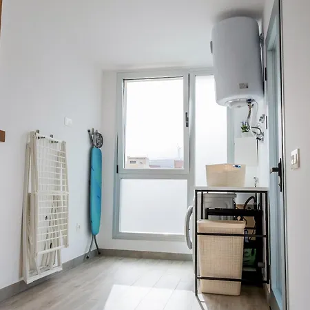 Alpstuga Home2book Coastal Calm Eras Patio Rooftop *