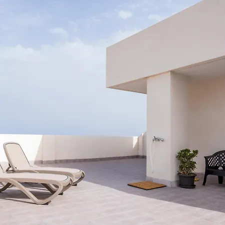 Alpstuga Home2book Coastal Calm Eras Patio Rooftop